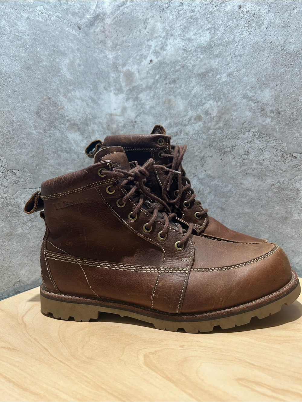 L.L. Bean East Point brown moc-toe waterproof boot men’s size 9.5